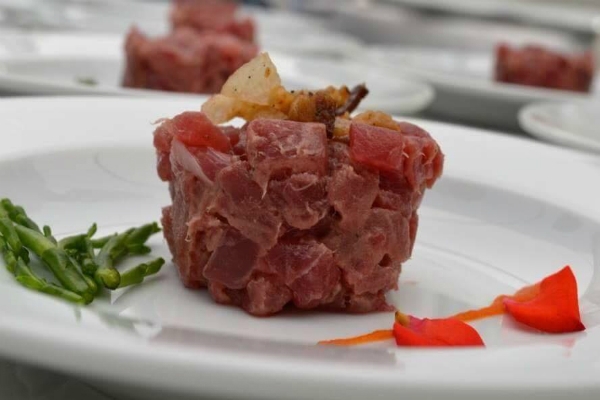 cru.dop crudi di pesce nestor grojewski tartare tonno mela quadraro wine bar ti consiglio 5 tartare imperdibili roma