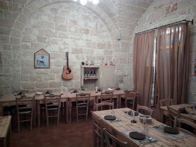 strascinate orecchiette frattacchioni corato convento frati foto da facebook https://www.facebook.com/1543464752649185/photos/a.1546792438983083.1073741829.1543464752649185/1688423688153290/?type=3&theater