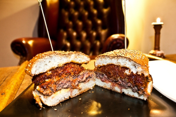 calabrese hamburger menù estivo piccante peperoncino percorsi burger degustazione 2016 trastevere