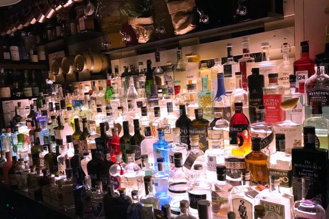 cocktail bar in veneto