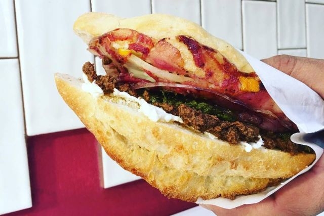 spuntino di mezzanotte roma dar ciriola