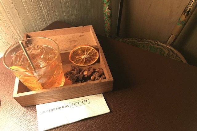 speakeasy bond milano