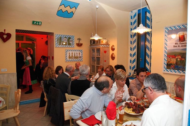 arnaldienplatz birreria ristorante bavarese brescia