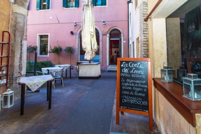 corte dei leoni padova