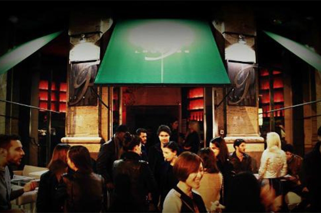 glounge milano modelle aperitivo