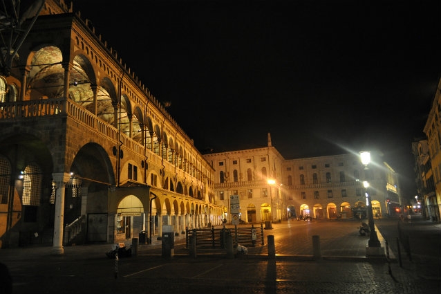 bar nazionale piazza delle erbe padova