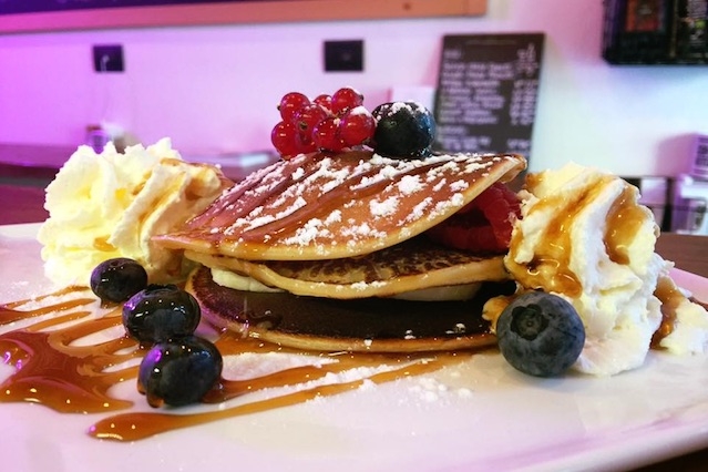 https://www.facebook.com/coffeeandkitchenfirenze/photos/a.200617330400217.1073741829.172183929910224/310847379377211/?type=3&theater
coffee&kitchen