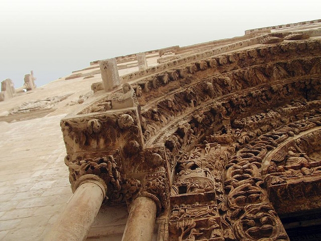 cattedrale altamura foto di https://www.flickr.com/photos/pingendiartifex/201232962/in/photolist-imnxq-4dxvtj-4dxthy-asjune-sfknre-odea9z-sfkq57-3w3cq3-46qymy-spmf9d-34ckmt-4jr9fi-7gkhfm-7gktzd-7ggug8-7gkp5s-7gkobd-7gkn4s-7j9edm-3w3gfn-34d3we-34hghy-odmbqr-4us8oe-3vxfmd-ash72h-ow1asb-7ggrv8-7gkmeq-7ggqxk-7gkldd-7gkliq-7ggq66-7gkkma-7gkkrg-7gkkaw-7ggnqf-7gkjvy-7ggnoc-7gkj3u-7gkhsb-7ggmzp-7ggmm6-7ggm7z-7gglex-7gkgoy-7ggldr-7gkfx5-7gkfjn-7gkfzs