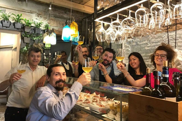 dove fare aperitivo conil vino a padova e dintorni