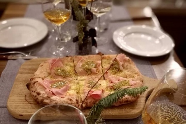 bottega conviviale https://www.facebook.com/828395530658549/photos/a.890841924413909.1073741829.828395530658549/1018451184986315/?type=3
