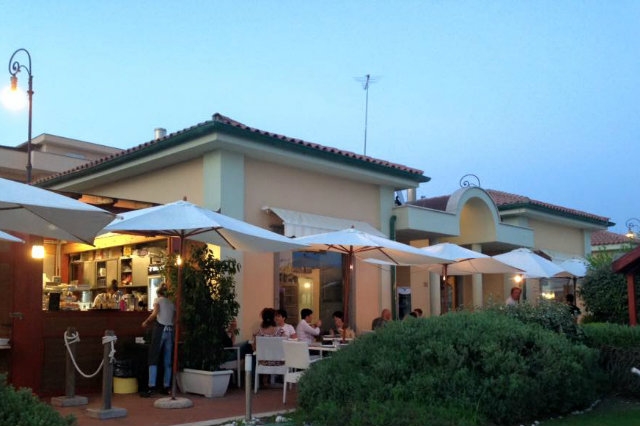 aperitivi spiaggia lido ostia