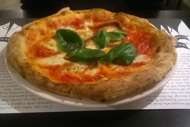 milano pizza napoletana pranzo cena margherita mozzarella bufala presidi slow food prodotti dop prodotti igp i dodici gatti in galleria