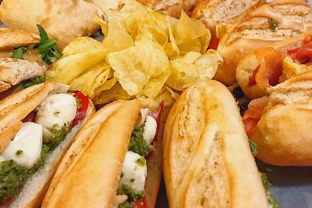 100montaditos