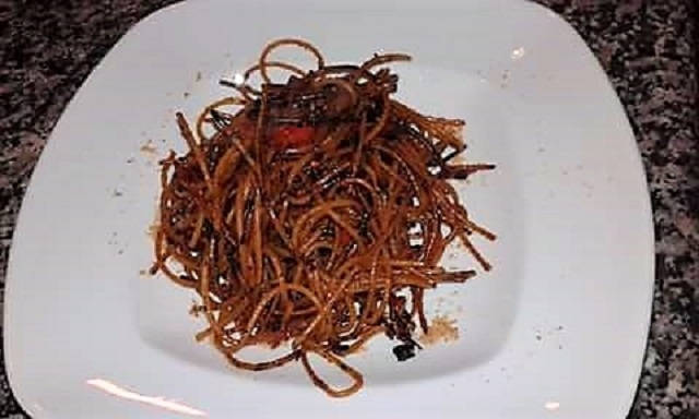 spaghetti all'assassina de la super pizza bari