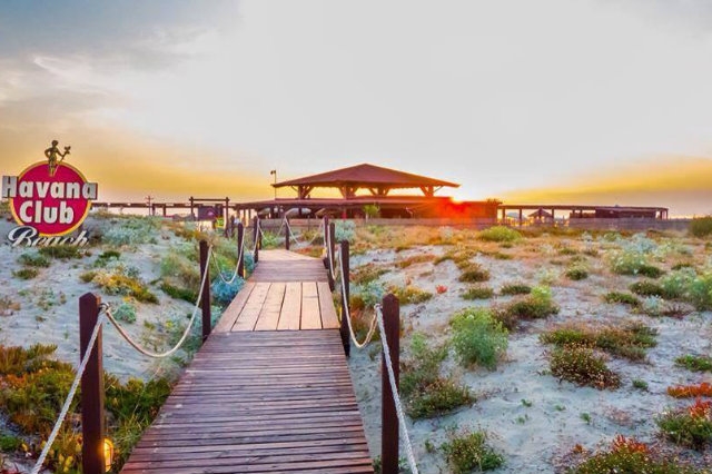 aperitivi locali spiaggi ostia fiumicino roma