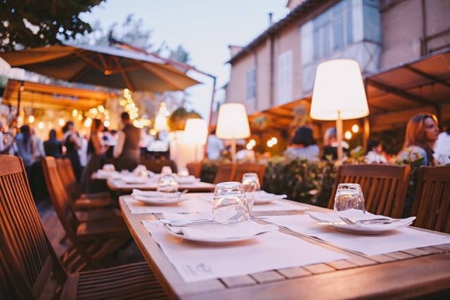 locali festa compleanno roma met ponte milvio