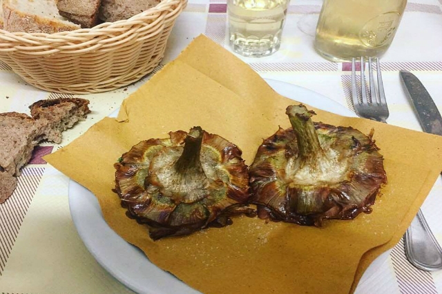 carciofo alla giudia enzo al 29 dove mangiare i carciofi a roma ristoranti trattorie ricette tradizionali