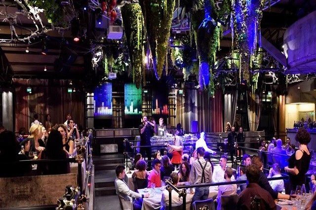otel varieté https://www.facebook.com/otelvariete/photos/a.1345392552162127.1073741957.859790200722367/1345394738828575/?type=3&theater