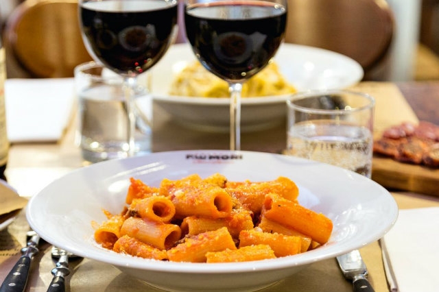 osteria fratelli mori, cena tra amici