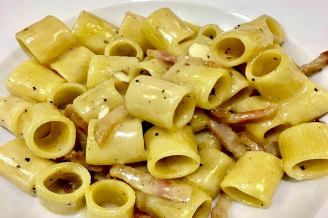 clotilde trattoria roma pranzo in trattoria low cost prezzo fisso rapporto qualità prezzo carbonara gricia piazza navona centro storico