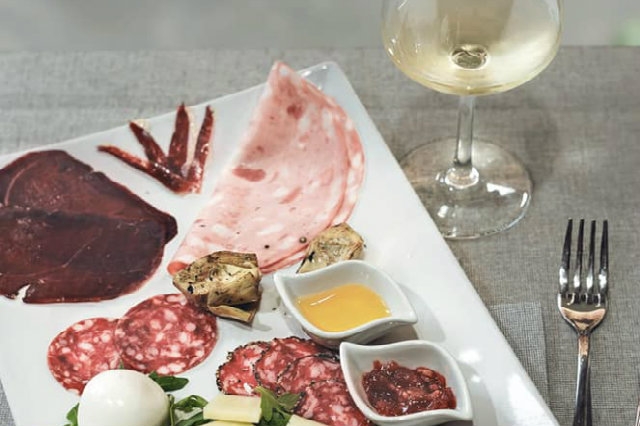 aperiwine roma