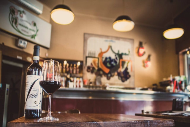 bulloni wine bar milano