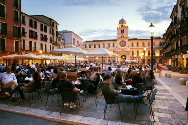 aperitivo particolare padova