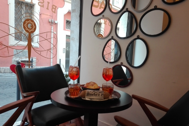 bar monti caffè aperitivo elegante migliori caffè di roma
