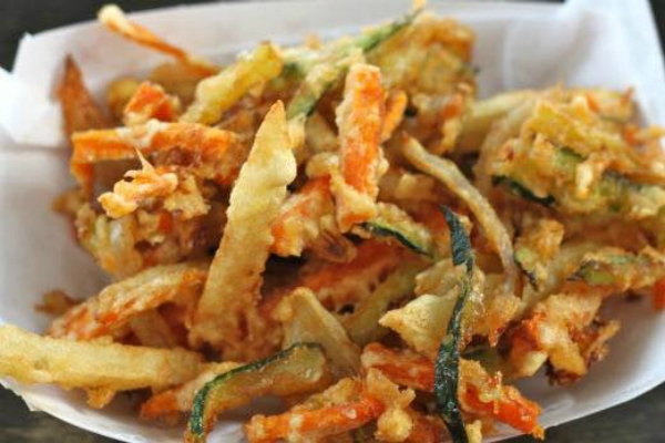 casetta rossa garbatella osteria popolare frittura fiori di zucca spazio sociale mangiare low cost a roma migliori ristoranti