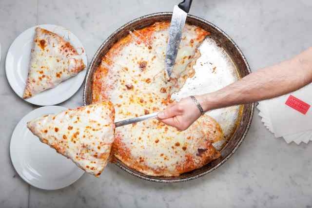 milano ristoranti locali aperitivo cena pizzeria spontini