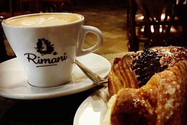 rimani firenze caffè speciali firenze
https://www.facebook.com/rimani.firenze/photos/a.286378134724251.86107.182425135119552/1420885007940219/?type=3&theater