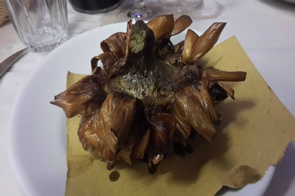 sora margherita osteria popolare ristorante ghetto roma centro storico piazza delle cinque lune trattoria cucina tipica romana economica dove mangiare spendendo poco in centro a roma