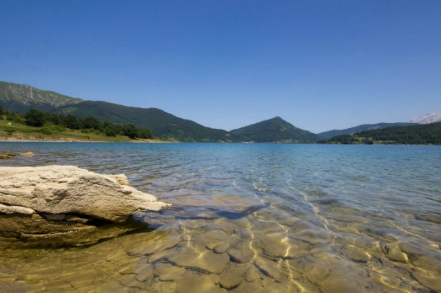 lago di campotosto