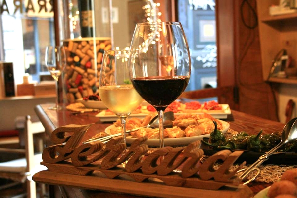 enoteca ferrara ristorante osteria il ferrarino trastevere piazza trilussa roma cucina tradizionale classifica 10 migliori enoteche con cucina a roma primo posto