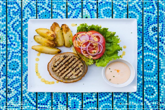 bond fish burger