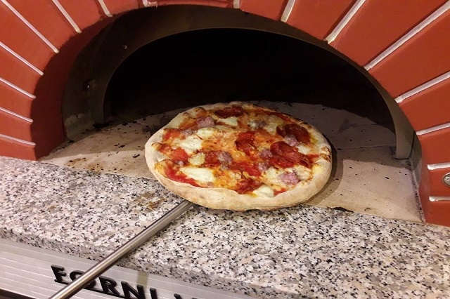 i camaldoli
https://www.facebook.com/icamaldoli/photos/a.1876983402550566.1073741829.1876360015946238/1877947839120789/?type=3&theater