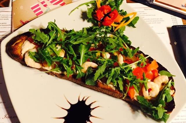 bruschettone charad pub