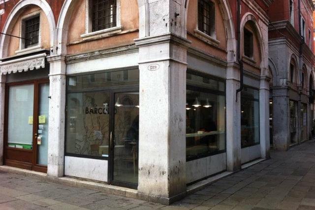 barcollo aperitivo con dj set a venezia