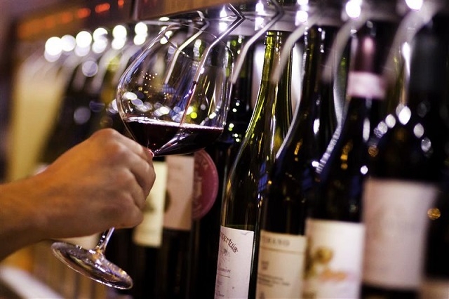 sommelier