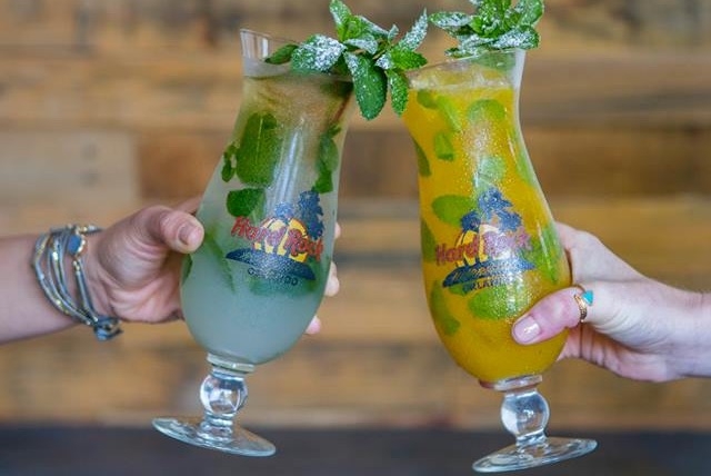 hard rock cafe firenze
https://www.facebook.com/hardrockcafefirenze/photos/a.156129607778077.31698.151004754957229/1896749757049378/?type=3&theater