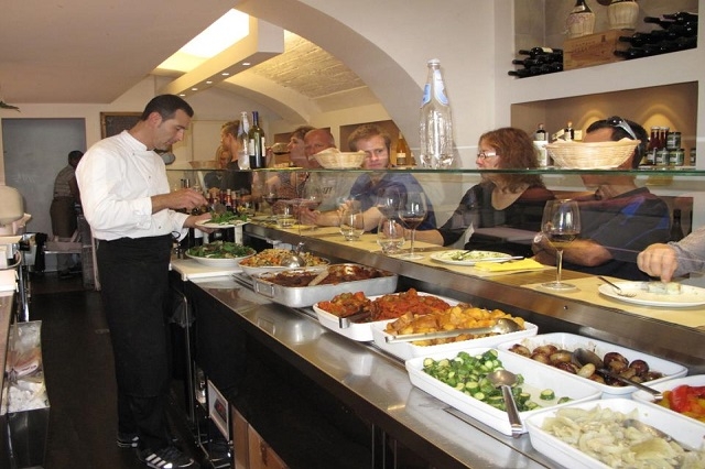 zeb firenze https://www.facebook.com/154640619189/photos/pb.154640619189.-2207520000.1455727959./10151428184384190/?type=3&theater