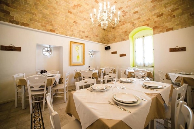 sofì restaurant, matera
