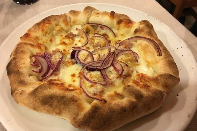pizza cornicione ripieno veneto