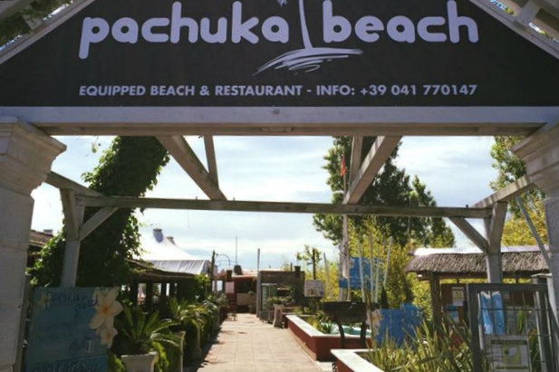 pachuka beach lido venezia