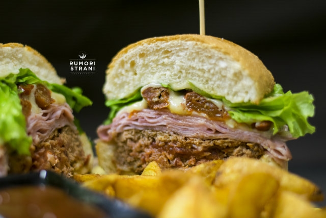 rumori strani hamburger