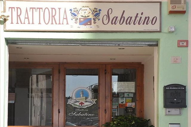 trattoria sabatino https://www.facebook.com/581597405185183/photos/a.581597828518474.1073741825.581597405185183/581609738517283/?type=3&theater