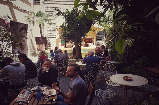 serre torrigiani in piazzetta https://www.facebook.com/serretorrigianiinpiazzetta/photos/a.1143856165653191.1073741837.1095020793870062/1125302777508530/?type=3&theater
