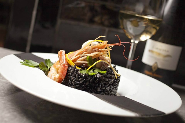 rosso eat drink & stay roma aventino ristoranti aperti fino a tardi notte cucina espressa nottambuli