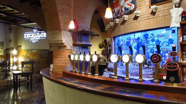 excalibur pub canosa di puglia san valentino musica dal vivo