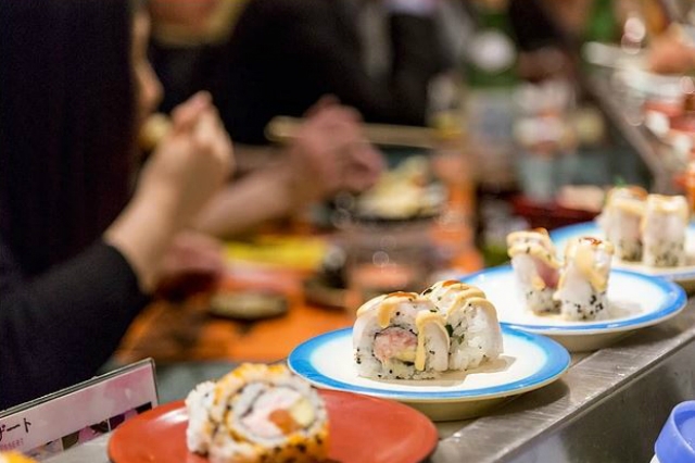 sushisen ristorante giapponese migliori ristoranti dove mangiare al bancone roma kaiten sushi ostiense